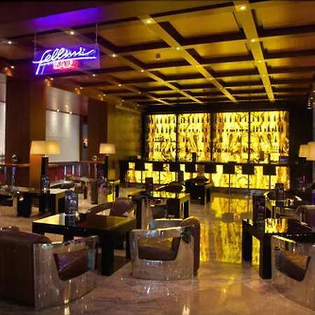Отель Parklon 4*